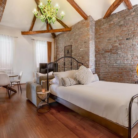 Duomo Murano Apartment With Canal View Ngoại thất bức ảnh
