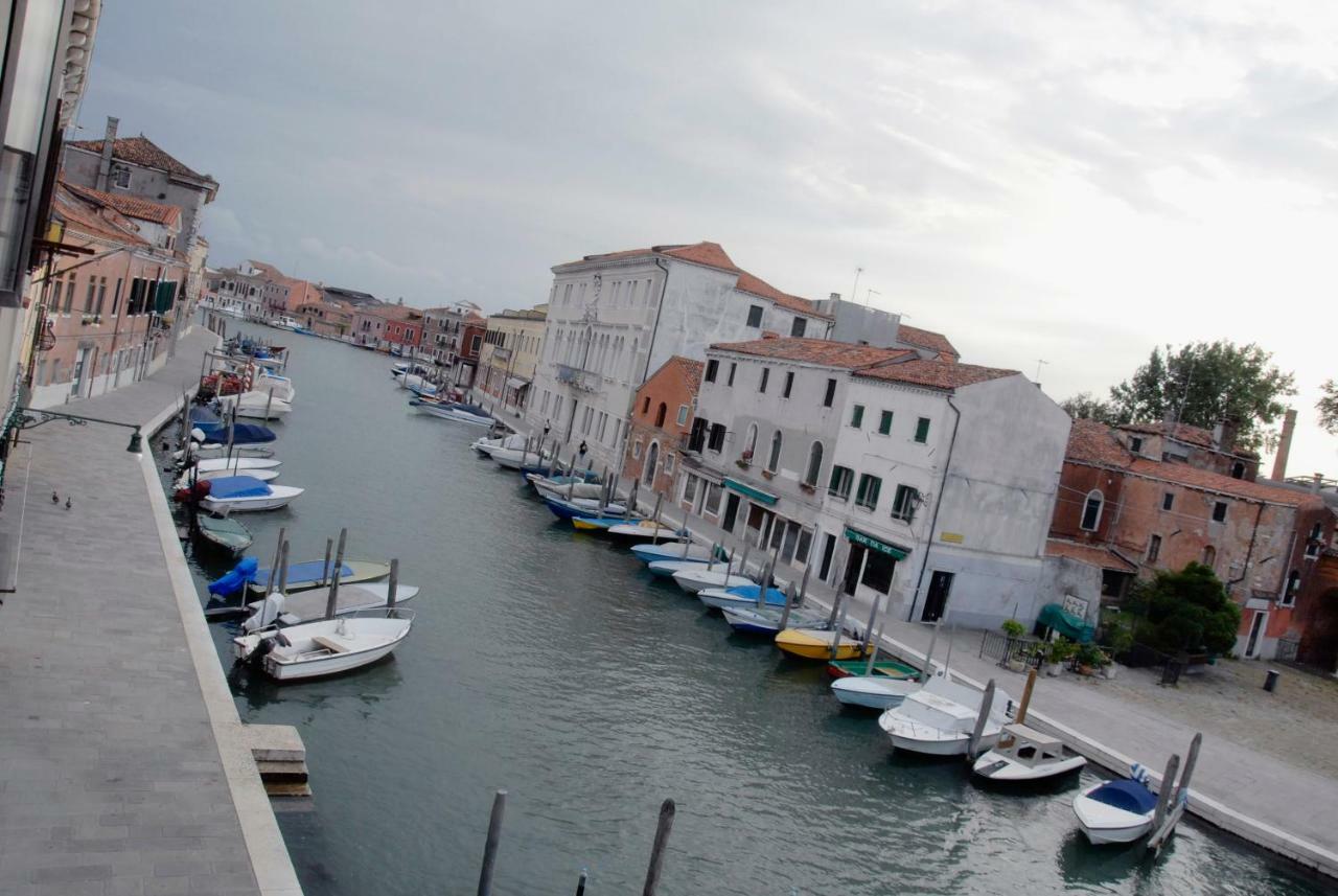 Duomo Murano Apartment With Canal View Ngoại thất bức ảnh