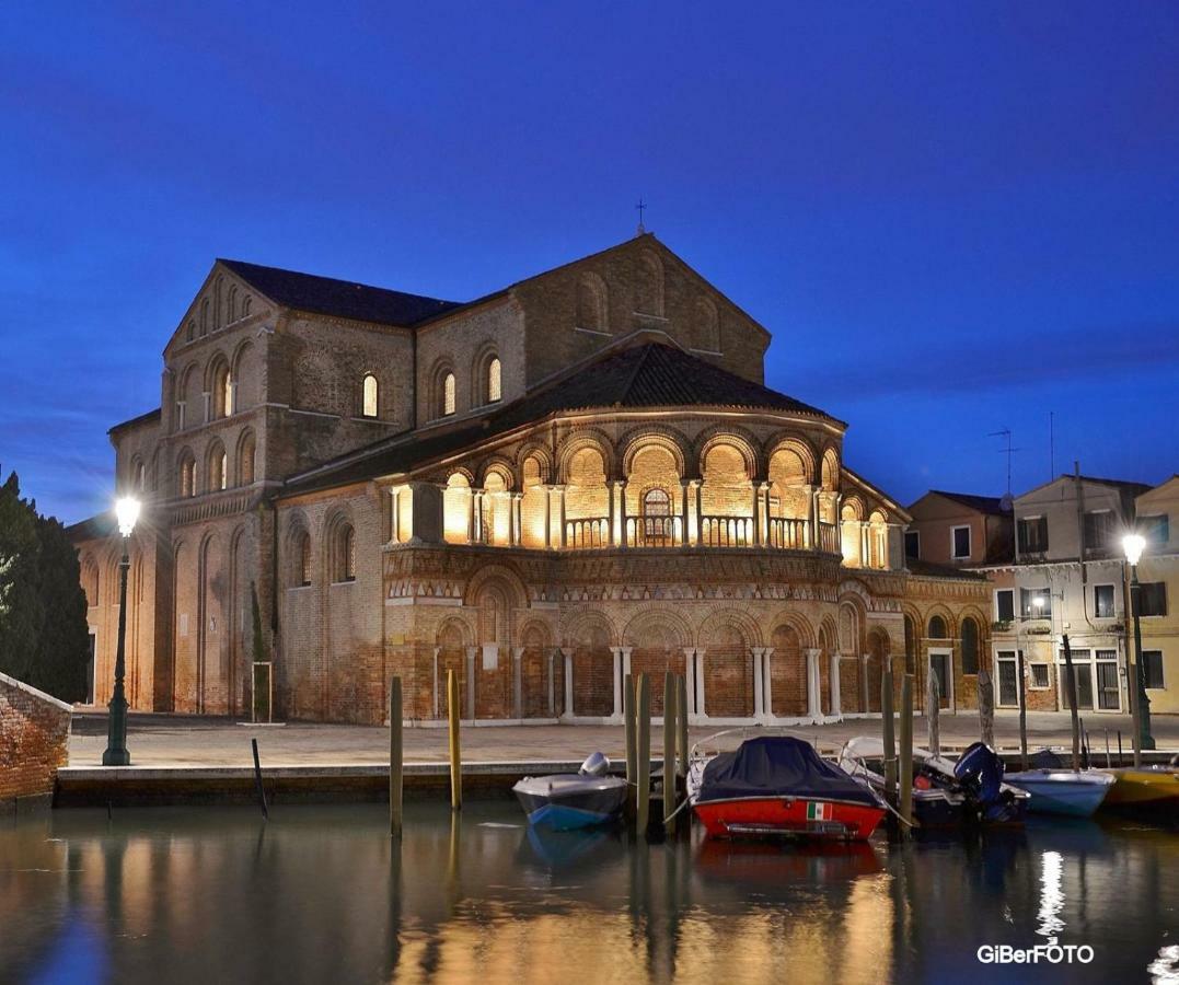 Duomo Murano Apartment With Canal View Ngoại thất bức ảnh